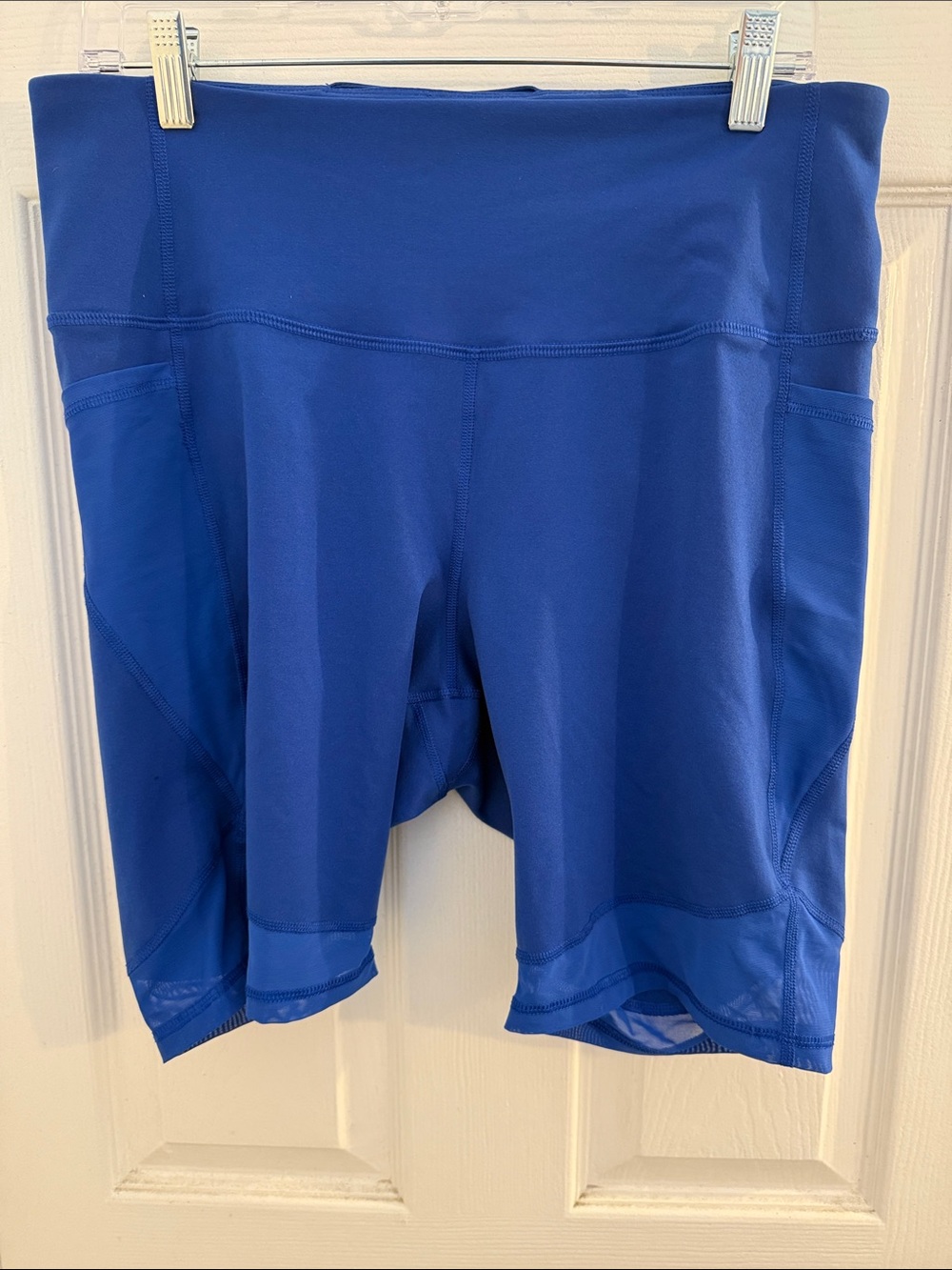 NWOT Size XL Old Navy Royal Blue Women's Bike Shorts with Pockets